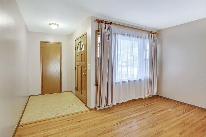 8025 E Clay, Wichita, KS 67207