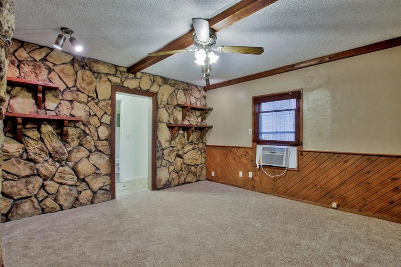 508 S Sedgwick St, Wichita, KS 67213