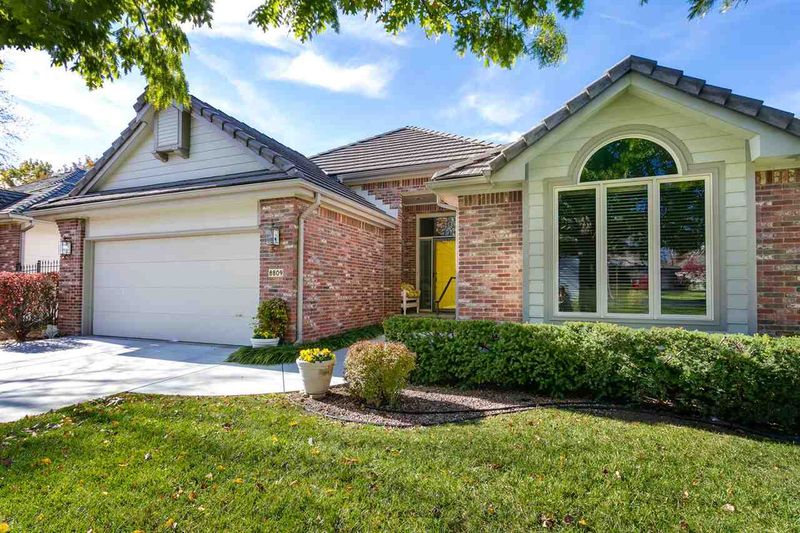 8809 E Bradford Cr, Wichita, KS 67206