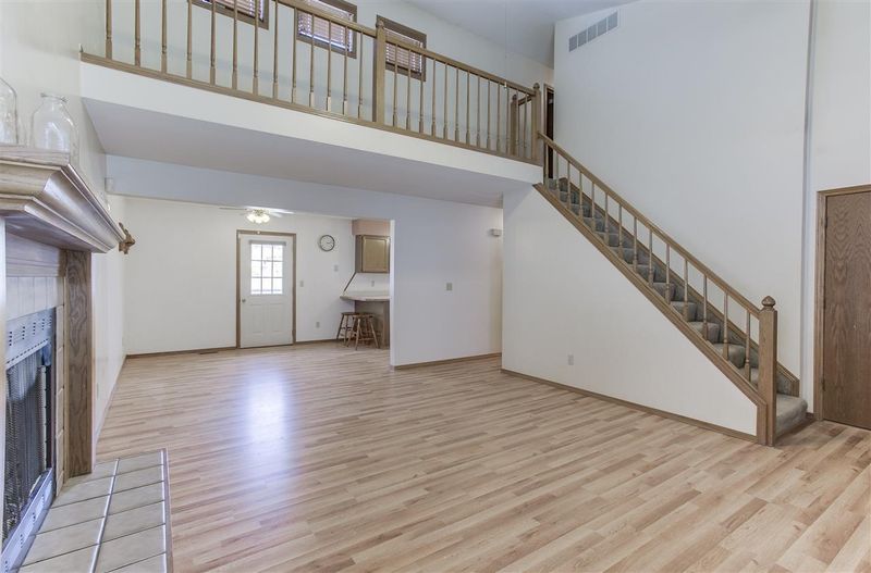 759 Wendy Kay Ln, Mulvane, KS 67110