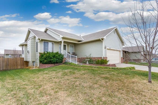 1519 E Cedar Tree, Park City, KS 67219