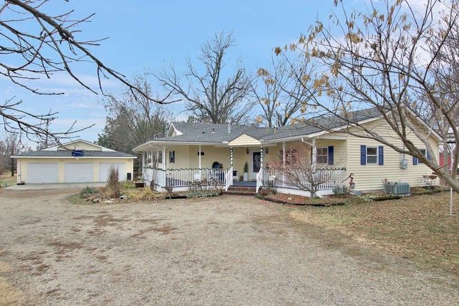 411 W South St, Leon, KS 67074