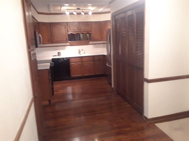8224 E Douglas, Wichita, KS 67206