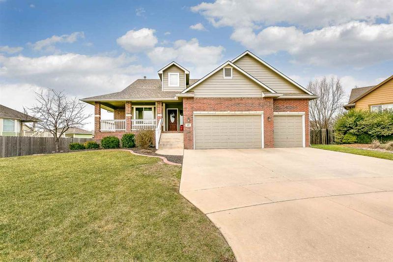 623 N Somerset Ct, Andover, KS 67002