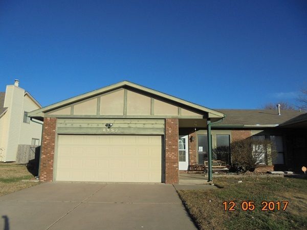 8952 E Funston, Wichita, KS 67207