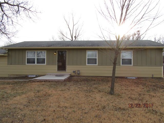 1205 E Betsy Ross Dr, Andover, KS 67002