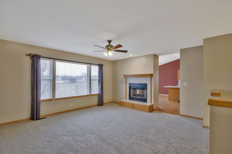 1830 N Lakeside Dr, Andover, KS 67002
