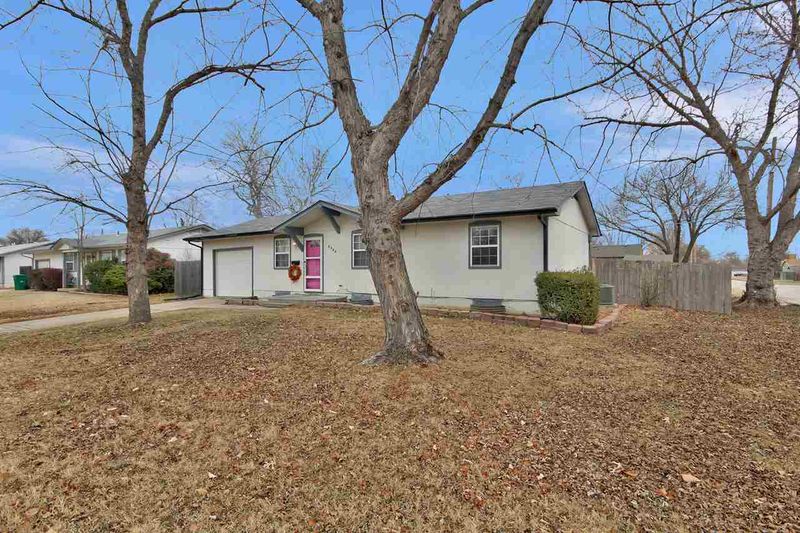 2944 S Saint Paul Ave, Wichita, KS 67217