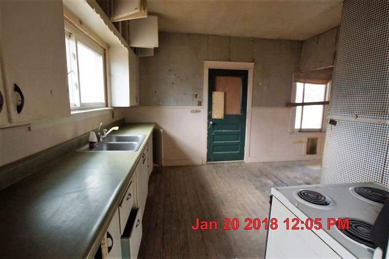 201 N Main St, Rose Hill, KS 67133