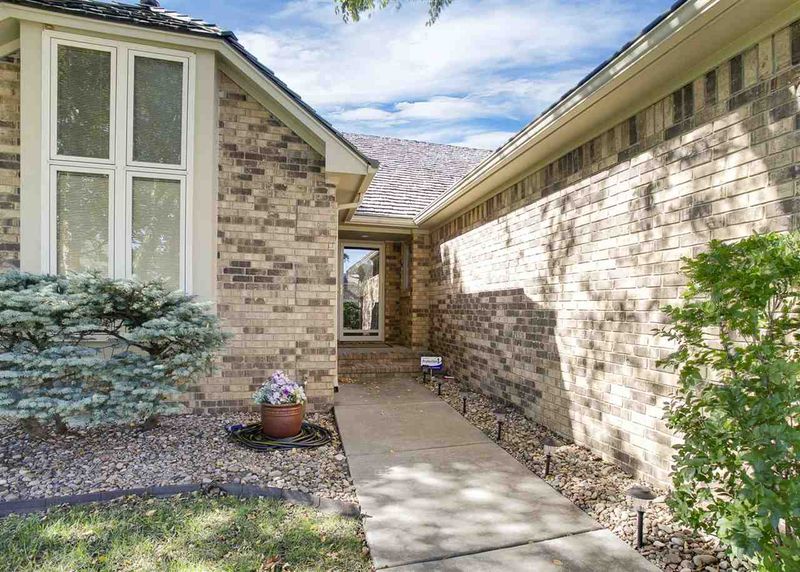 14409 E Killarney Ct, Wichita, KS 67230