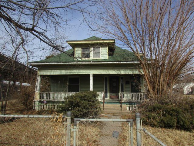 1628 E 11th St N, Wichita, KS 67214