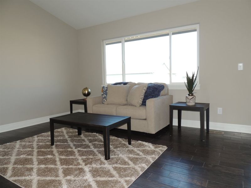 620 S Horseshoe Bend St, Maize, KS 67101