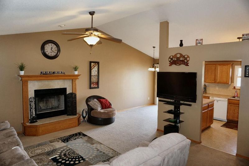 1212 E Ridgeview Ct, Clearwater, KS 67026