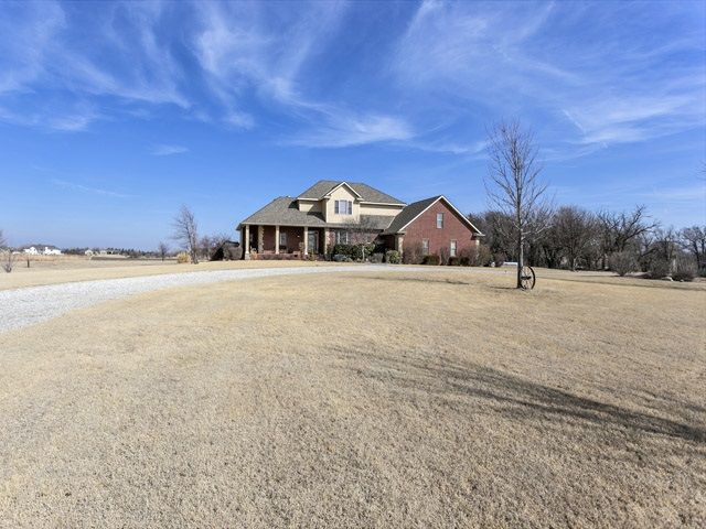 514 N Springwood Ct, Goddard, KS 67052