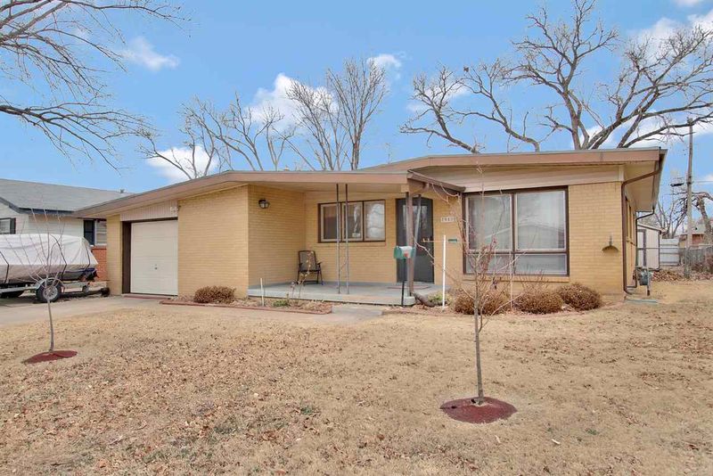 2840 S Bennett Ave, Wichita, KS 67217