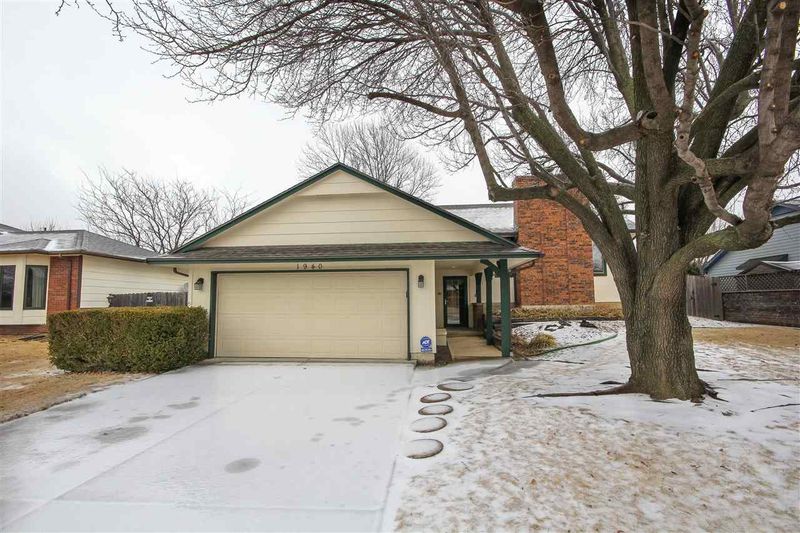 1940 S Lori Ln, Wichita, KS 67202