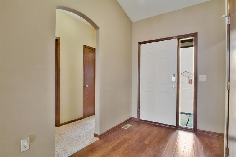 5018 N Saker Cir, Wichita, KS 67219