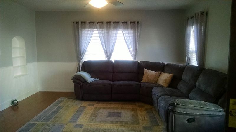 110 Poplar, Halstead, KS 67056