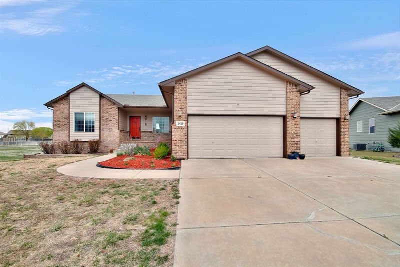 2429 E Spring Hill Ct, Goddard, KS 67052-8256