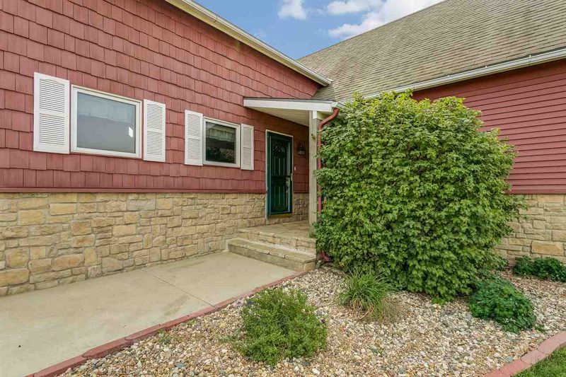 4200 S 375th St W, Cheney, KS 67025