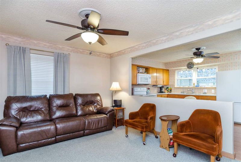 580 Turkle Ave, Haysville, KS 67060