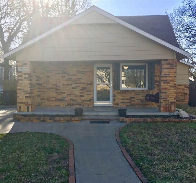 217 N 2nd, Arkansas City, KS 67005