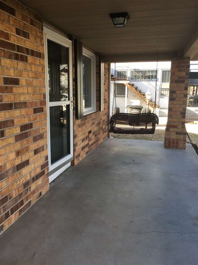 217 N 2nd, Arkansas City, KS 67005