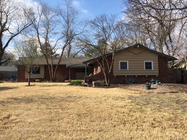 6614 E Magill, Wichita, KS 67206