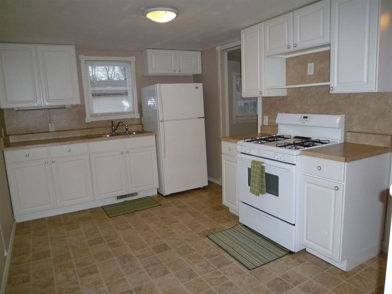 1602 John, Winfield, KS 67156