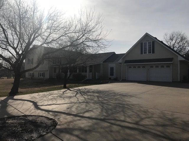 10930 SW 45th Ter, Towanda, KS 67144