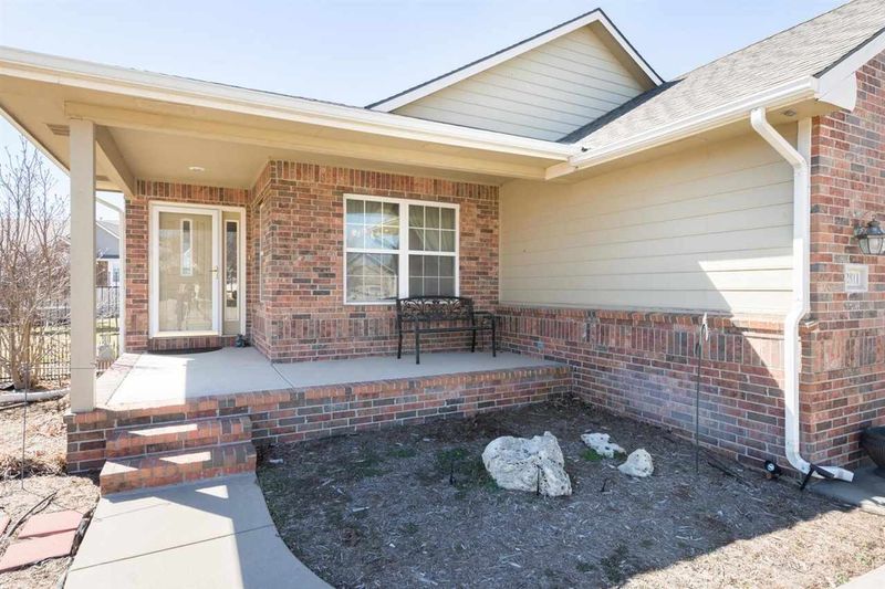 2811 Stoney Brook Ln, Augusta, KS 67010