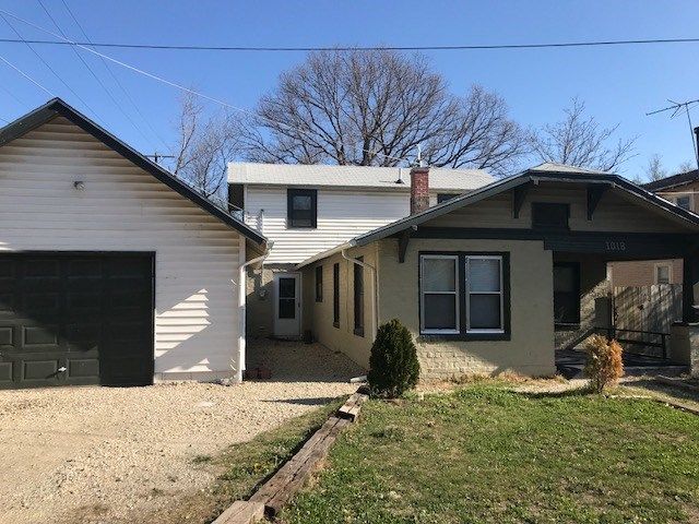 1018 E Skinner St, Wichita, KS 67211