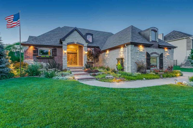 1311 Chaumont Cir, Andover, KS 67002