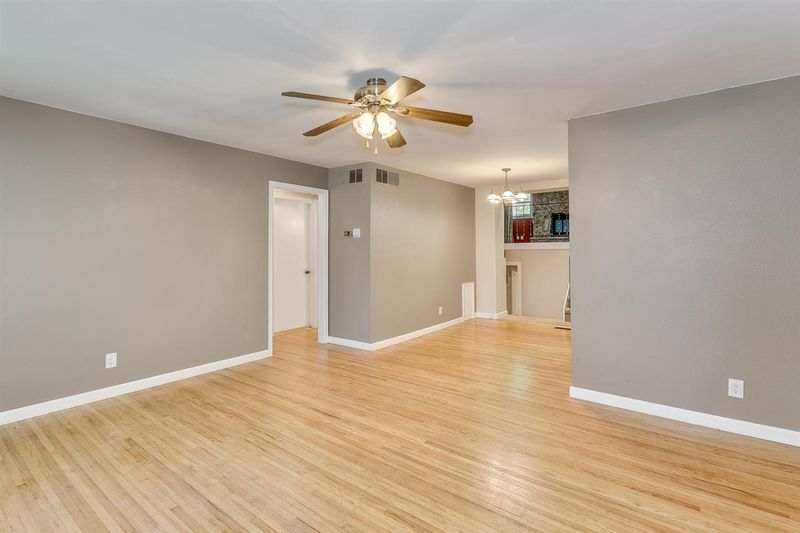 7229 E Morris St, Wichita, KS 67207