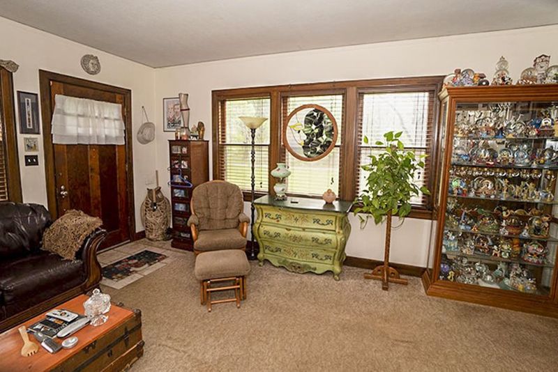 3403 E Pine St, Wichita, KS 67208