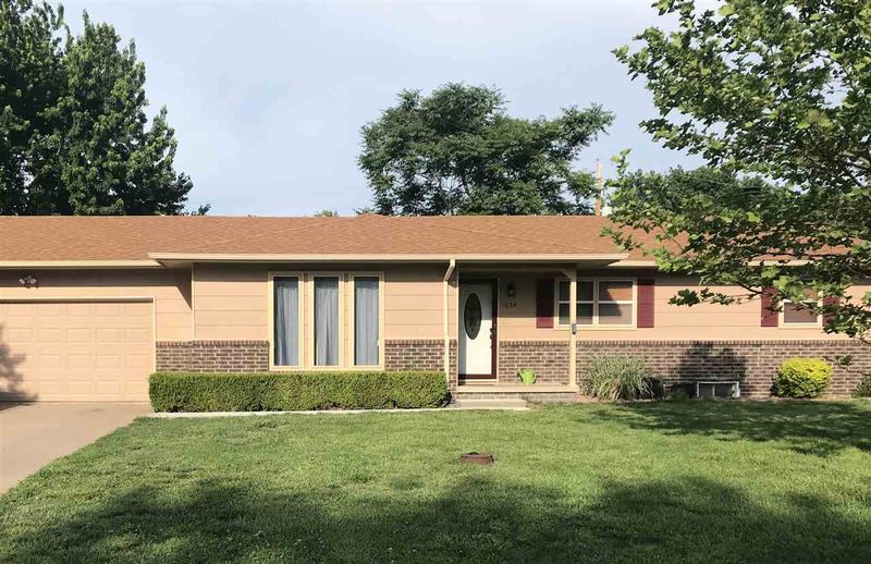 1634 N Main St, Rose Hill, KS 67133