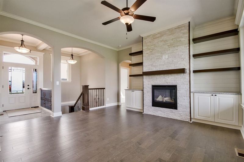 2012 S Michelle St, Wichita, KS 67207