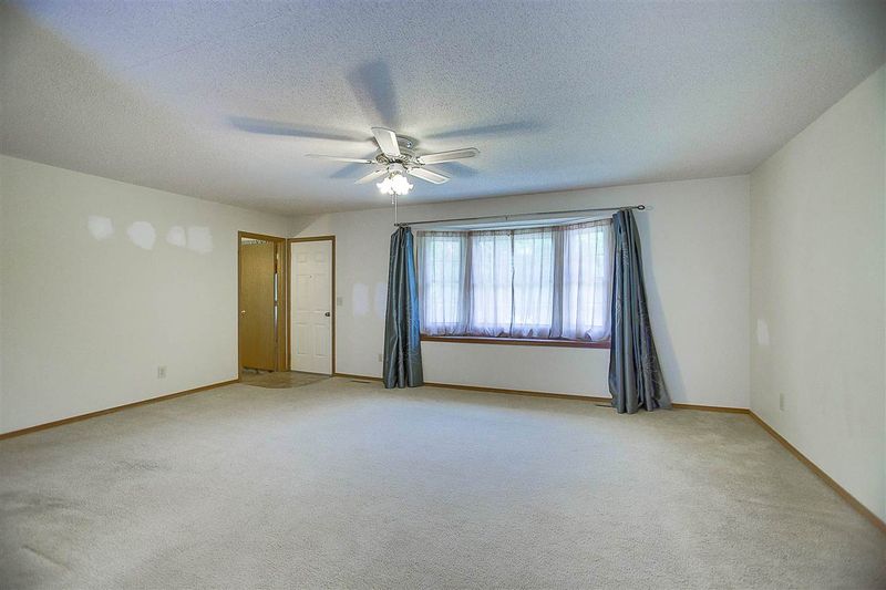 1203 E Douglas Ave, Andover, KS 67002