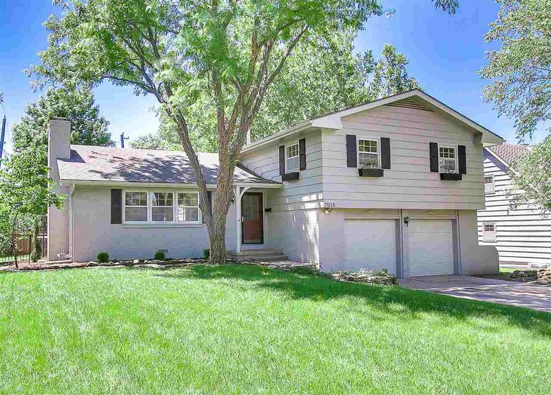 7015 E Foster, Wichita, KS 67206