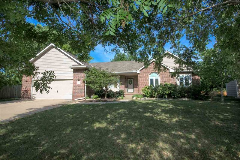 1017 N Cedar Downs Cir, Wichita, KS 67235