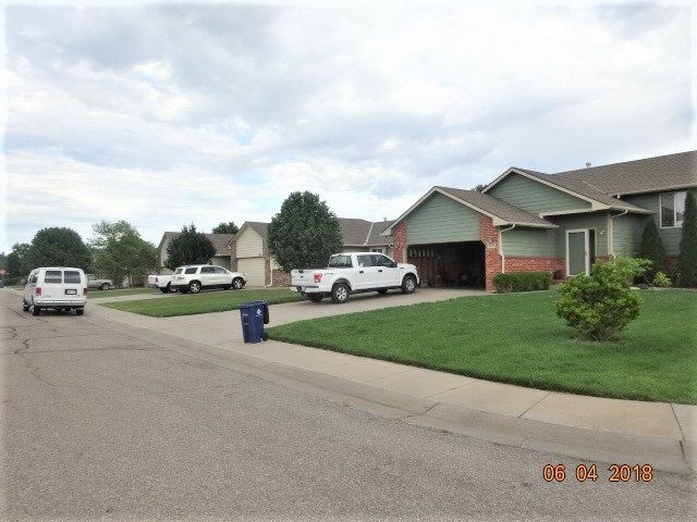 2206 Curtis Ct, Derby, KS 67037-3966