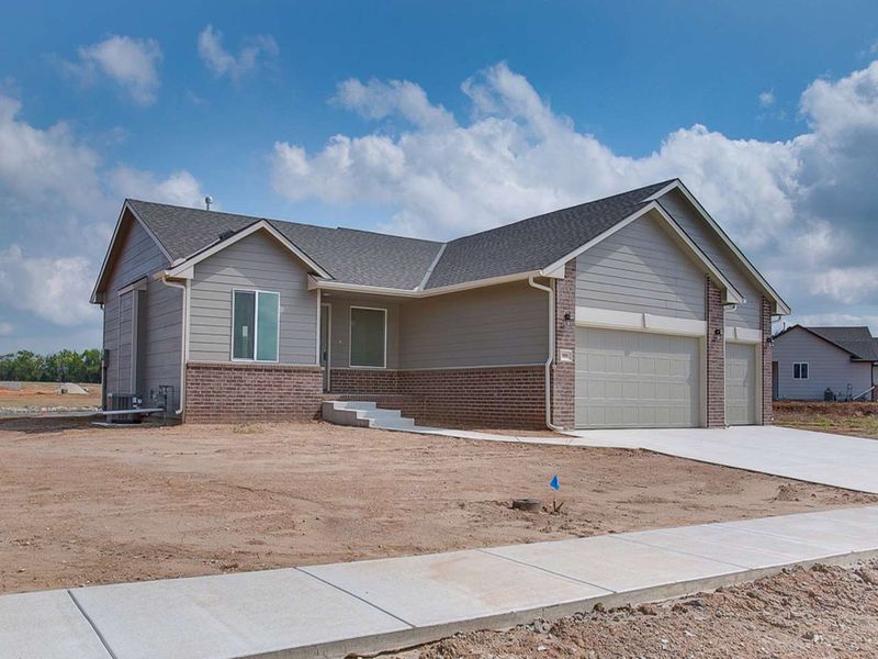 800 E Freedom, Derby, KS 67037