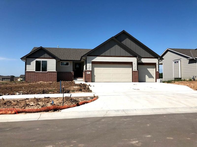 830 E Freedom, Derby, KS 67037