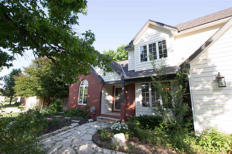12429 E Edgewood Cir, Wichita, KS 67206