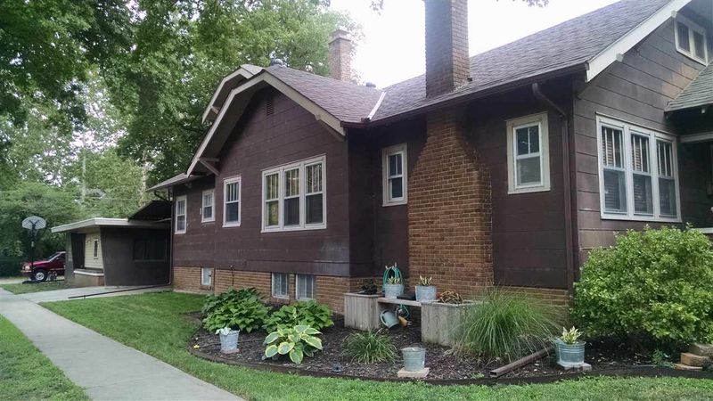 502 Main, Halstead, KS 67056