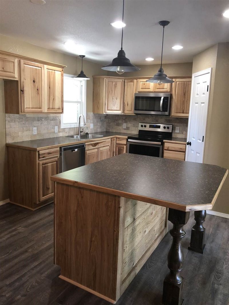 111 S Circle Dr, Potwin, KS 67123