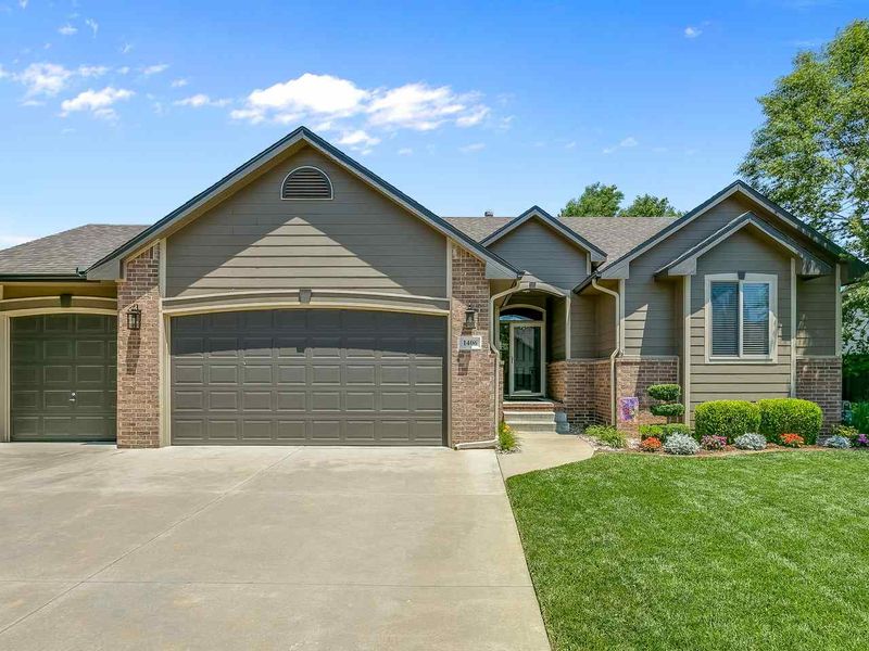 1406 E Summerlyn Dr, Derby, KS 67037
