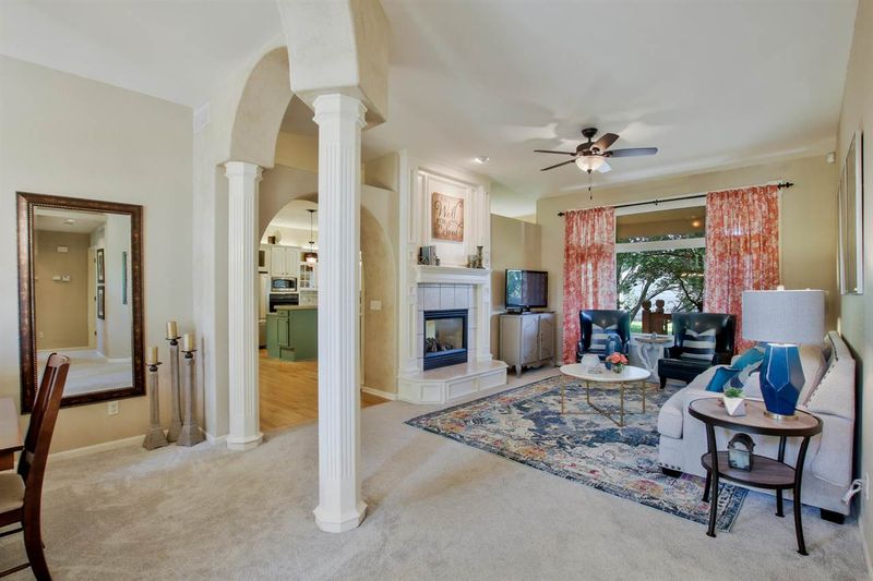 12405 E Lincoln Ct, Wichita, KS 67207