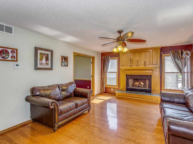 5626 E 48th Cir N, Bel Aire, KS 67220