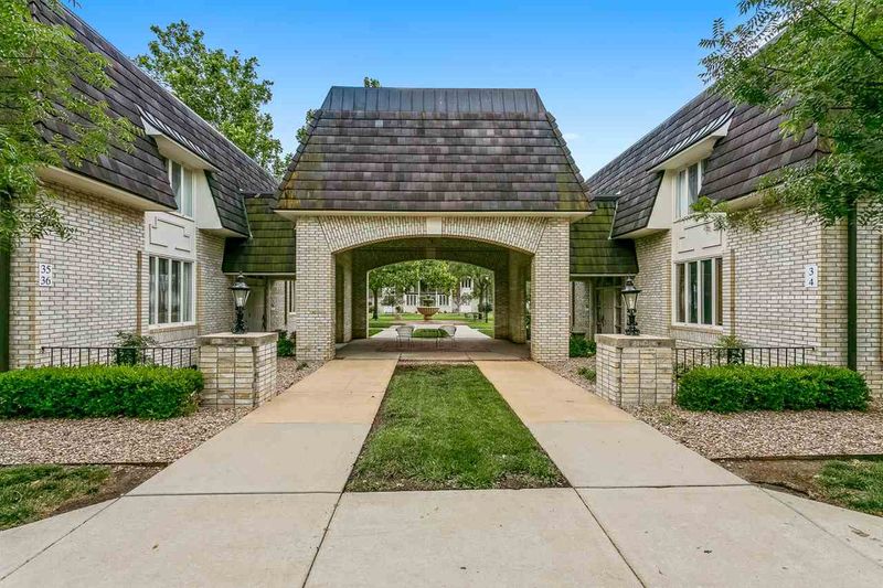 7077 E Central #30, Wichita, KS 67206